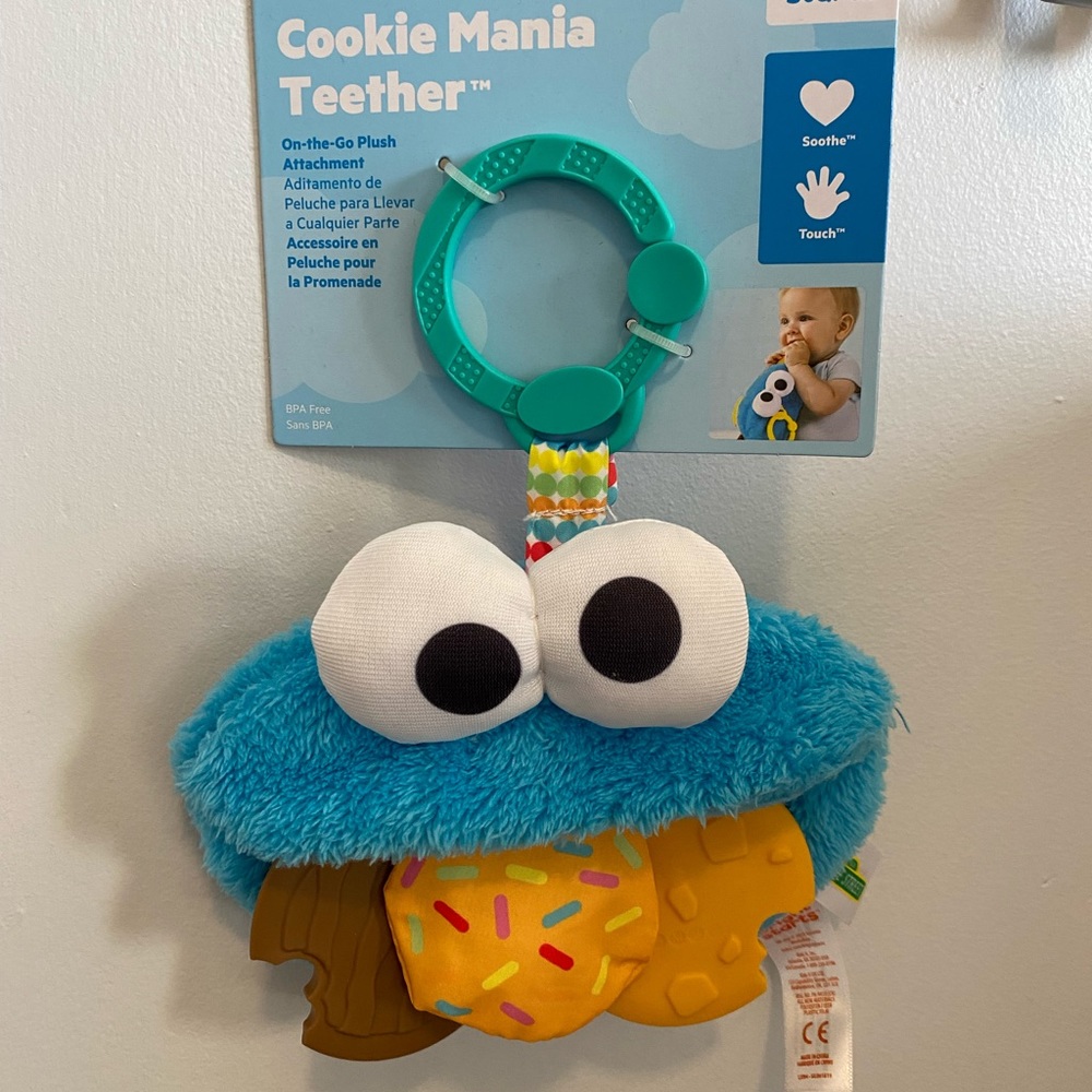 COOKIE MONSTER TEETHING TOY